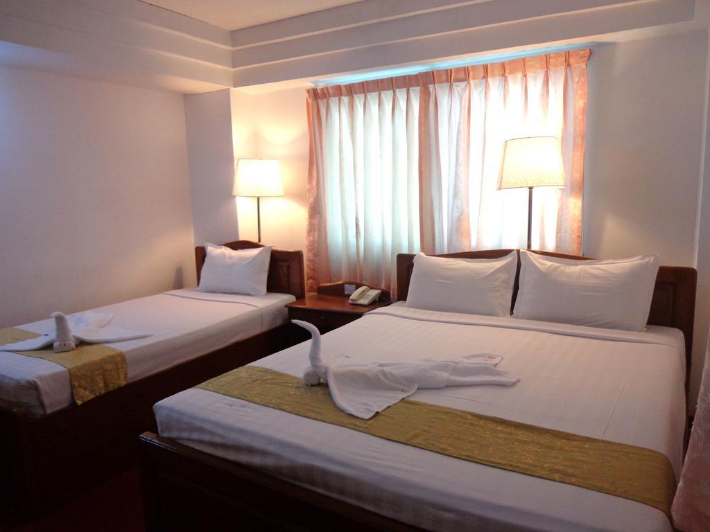 City Star Hotel Γιανγκόν Εξωτερικό φωτογραφία