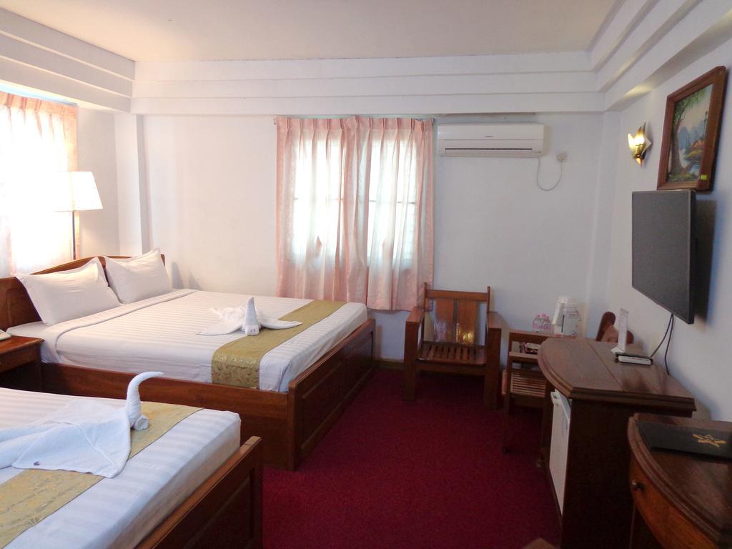City Star Hotel Γιανγκόν Εξωτερικό φωτογραφία